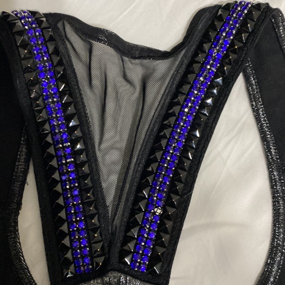 Dressy tank top purple rhinestone grey/sliver by guess Tiesto size med - Picture 4 of 4